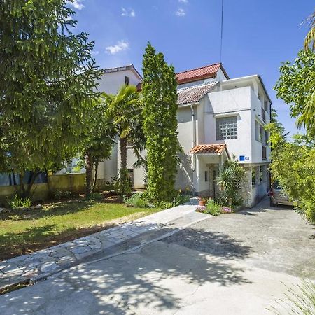 Apartman Laurus Malinska Extérieur photo