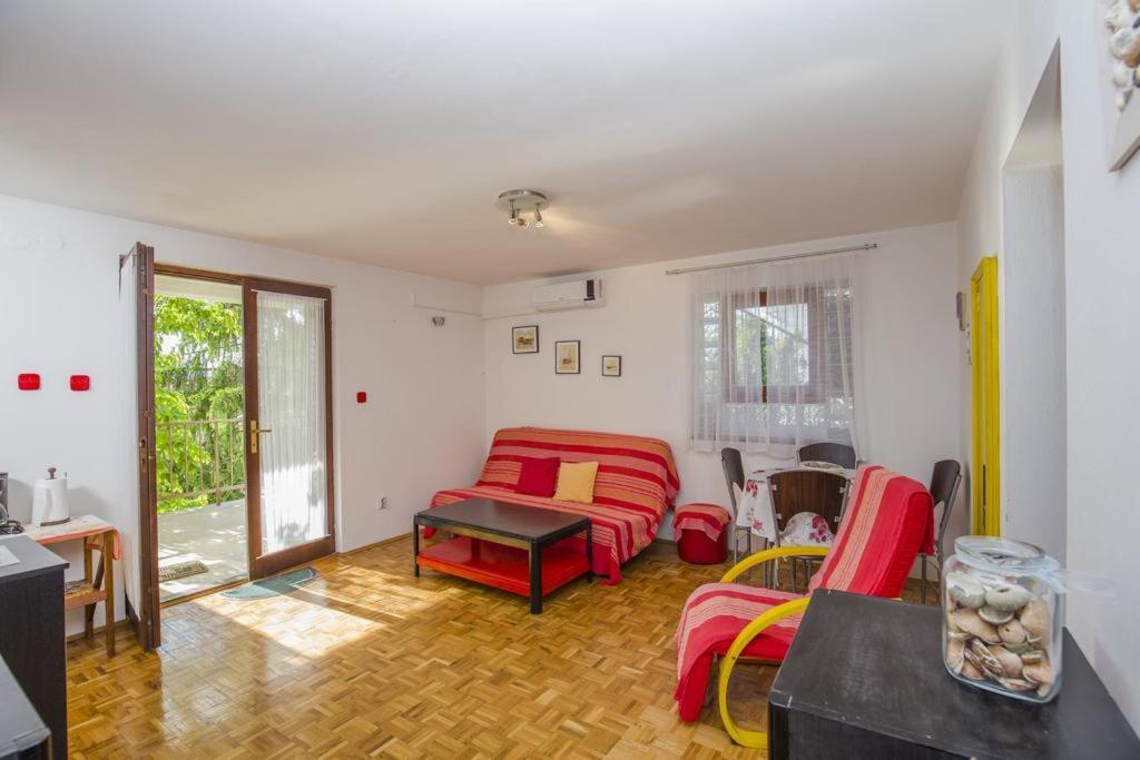 Apartman Laurus Malinska Extérieur photo