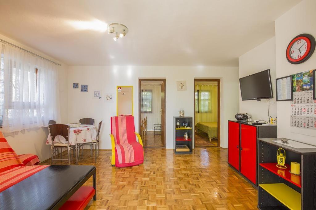 Apartman Laurus Malinska Extérieur photo